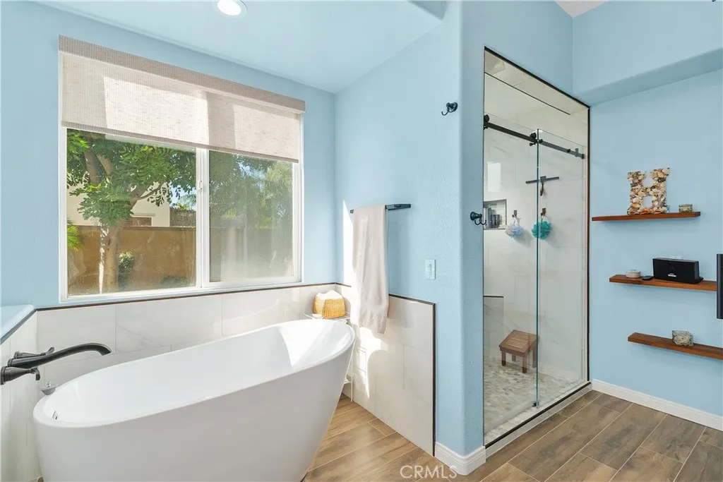 1195 Pamplona, Riverside, California 92508 home-pic-18